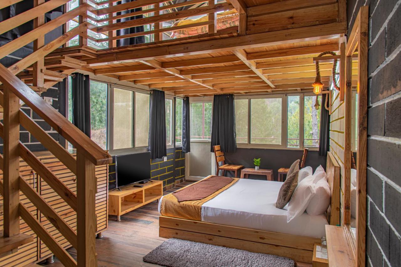 The Hillcrest Paradise Kasauli Zewnętrze zdjęcie