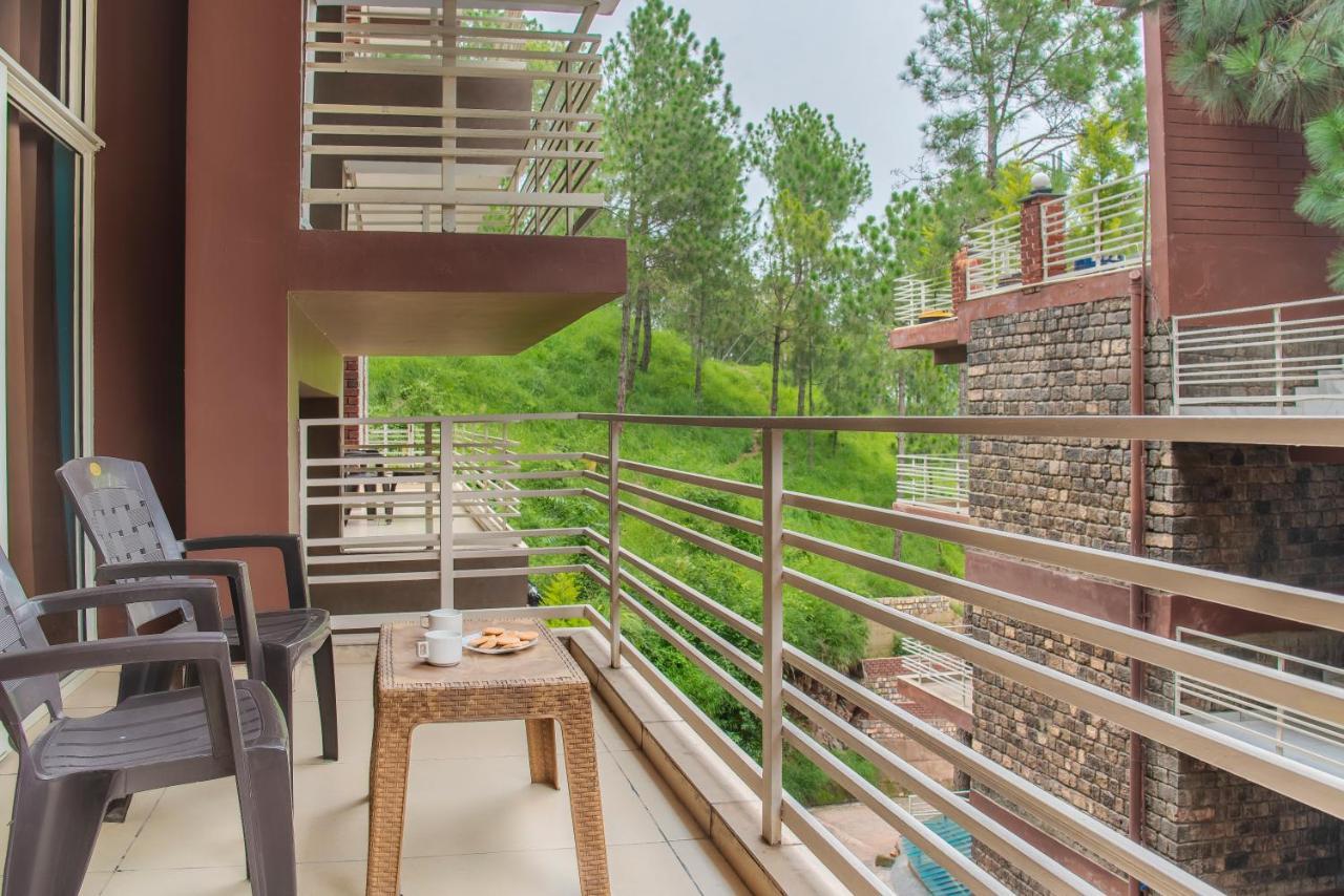 The Hillcrest Paradise Kasauli Zewnętrze zdjęcie