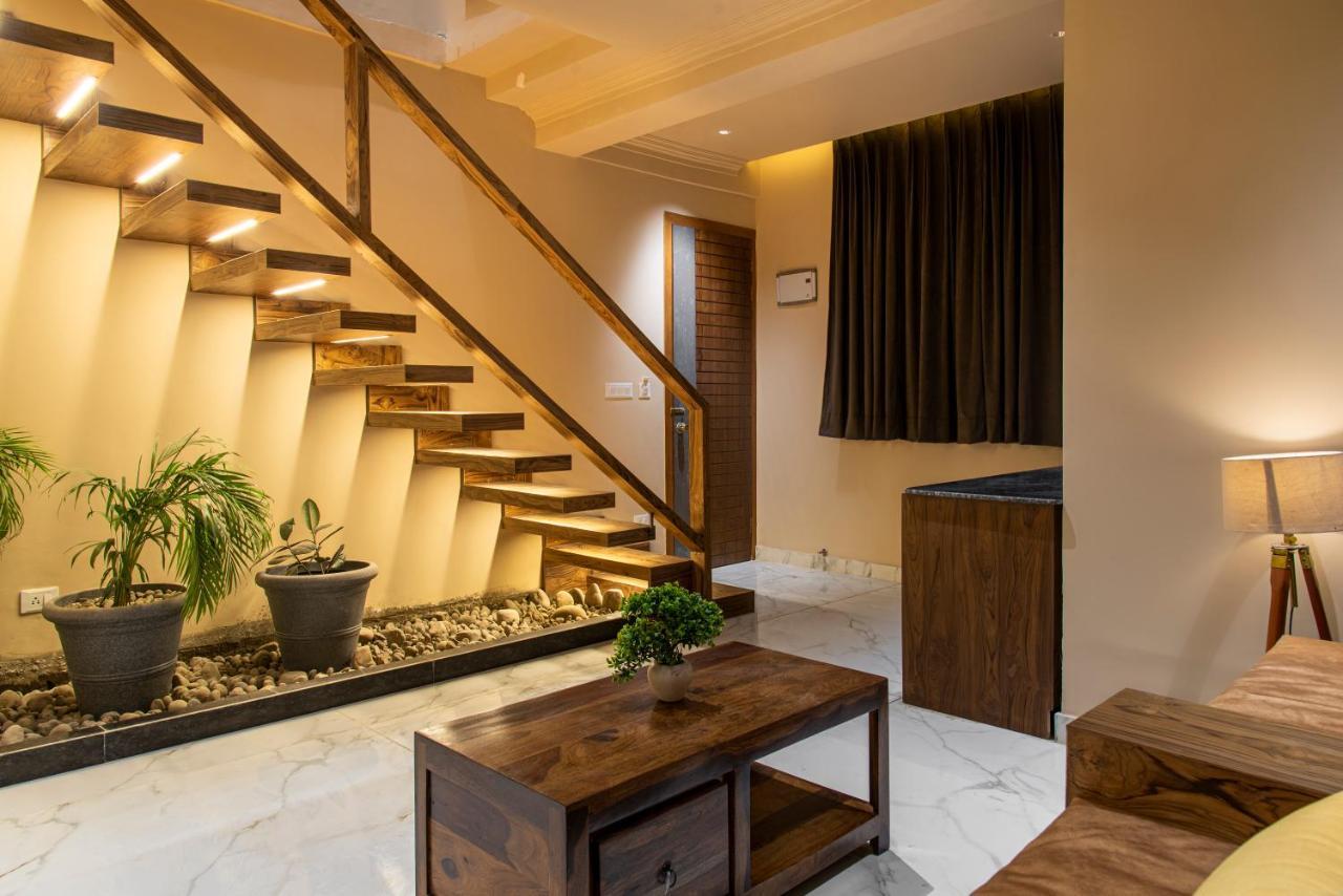 The Hillcrest Paradise Kasauli Zewnętrze zdjęcie